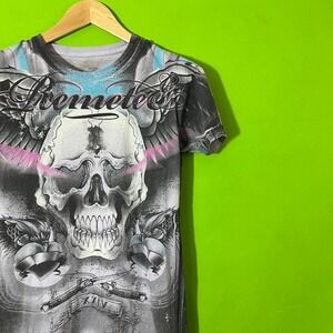 XL Women's Remelee Trademark all over skull‎ print colorful purple shirt